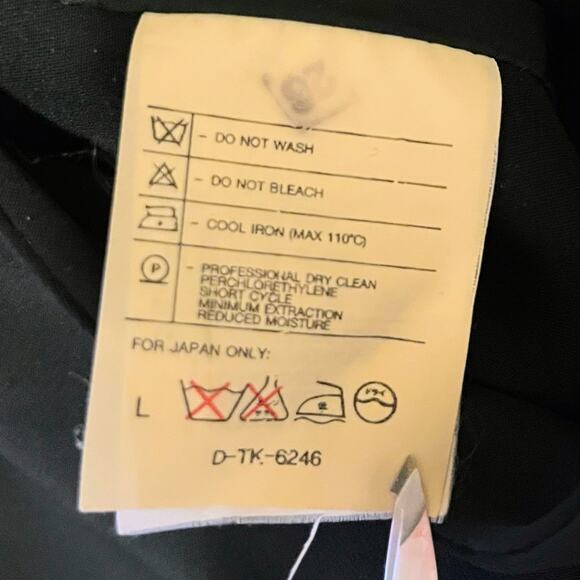 VTG 90s Giorgio Armani Le Collezioni Women’s Wrap Blouse Italy Silk Blend US 6 - Picture 5 of 6